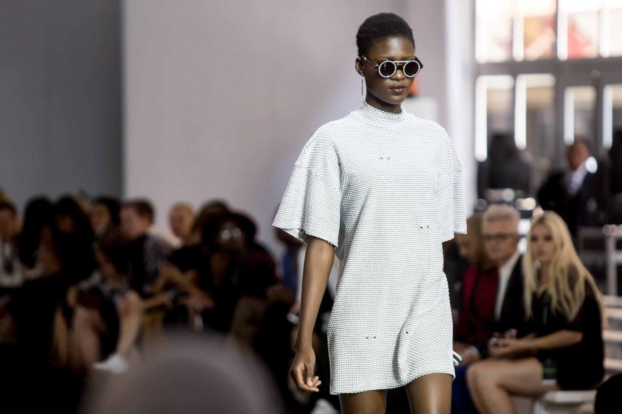 Fashion Week — photograph 25